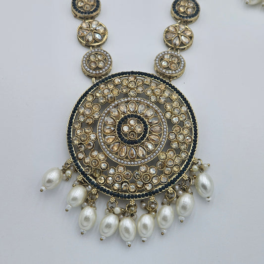 Antique Gold & Pearl Kundan Pendant Necklace - BelleNoor
