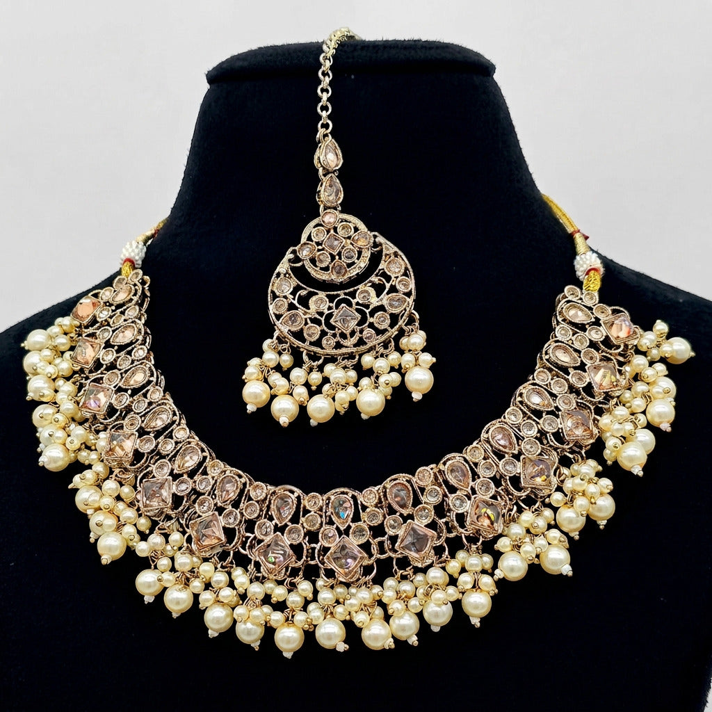Antique Gold Kundan Pearl Bridal Jewellery Set | Bellenoor - BelleNoor