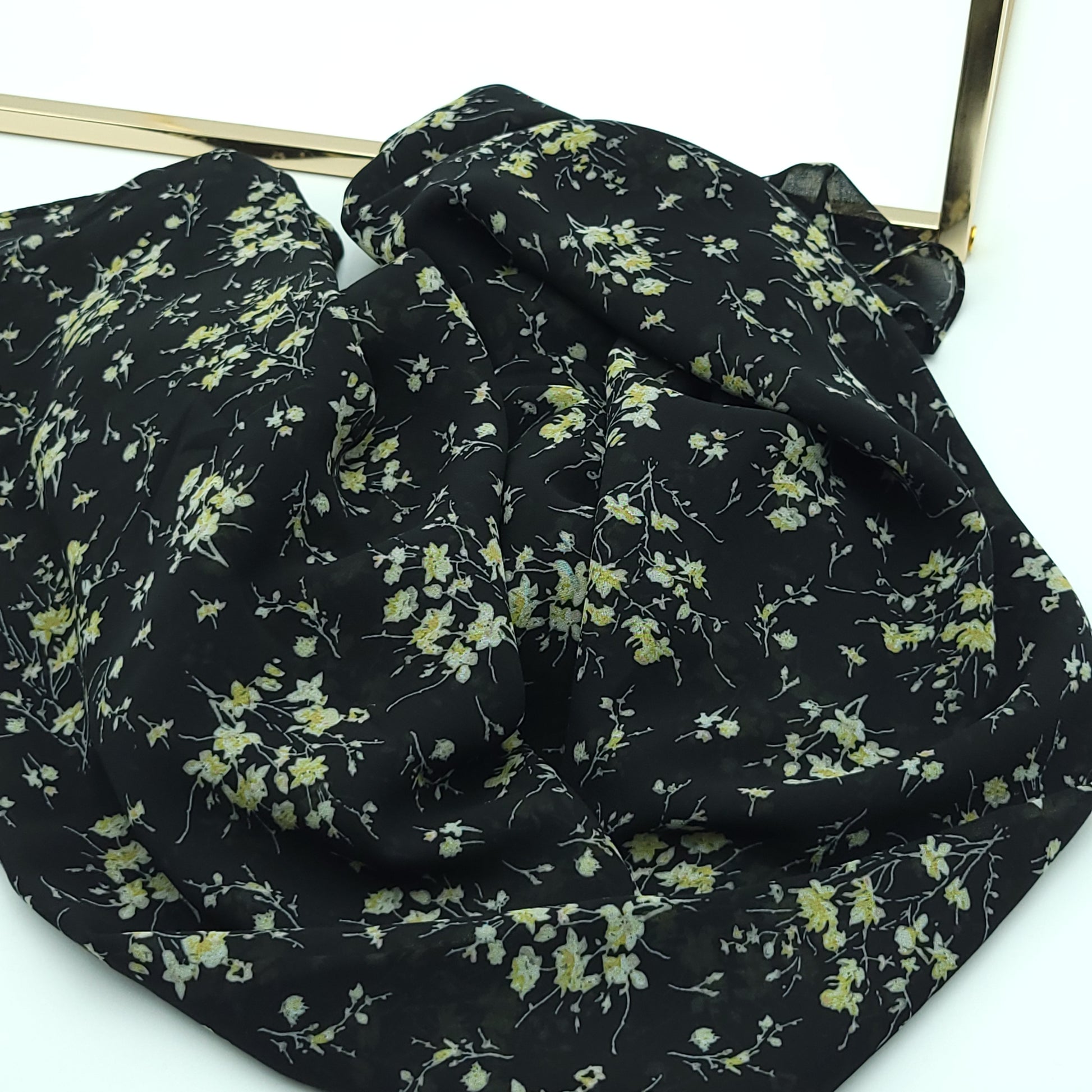 Black Vanilla Floral - BelleNoor